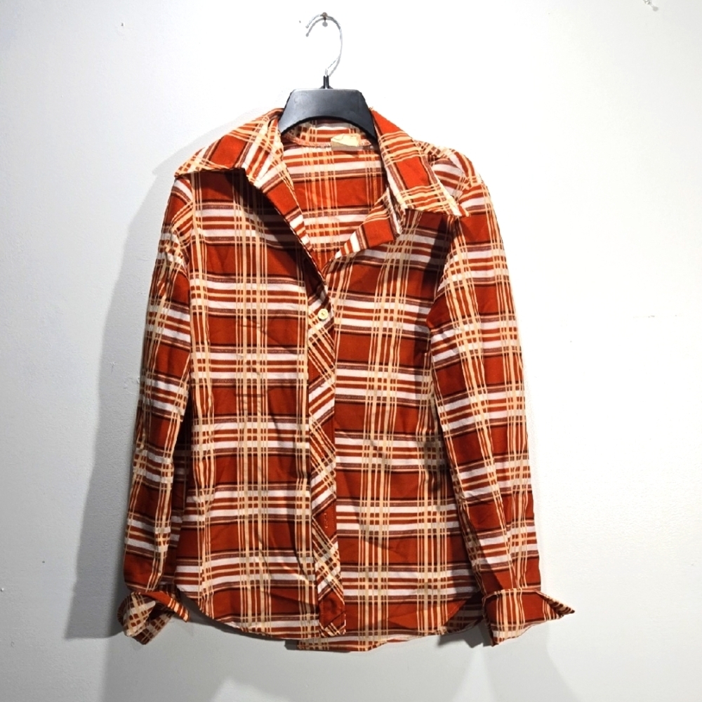 Vintage Plaid Button-Up Shirt